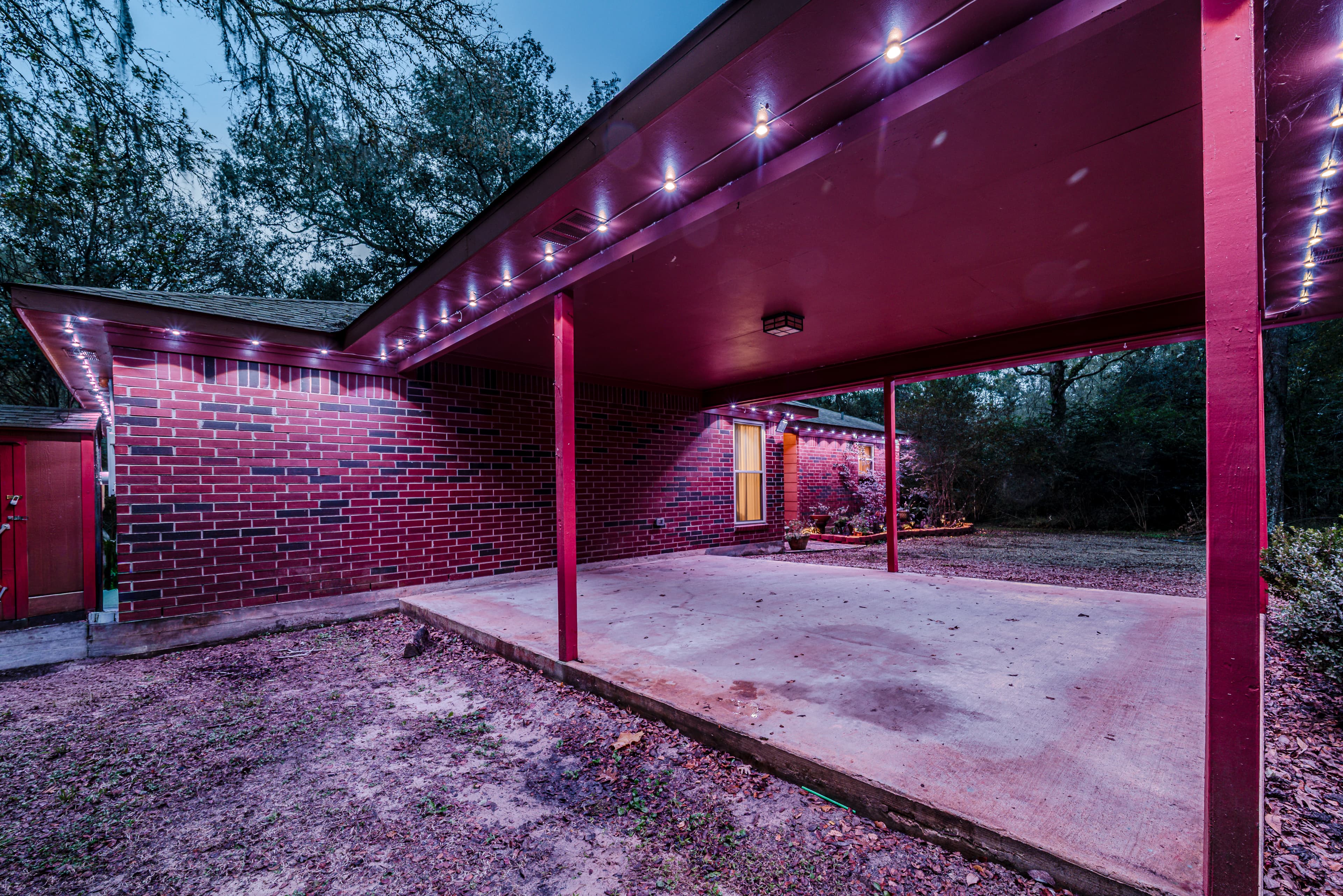 Brazos River Retreat - Image 7